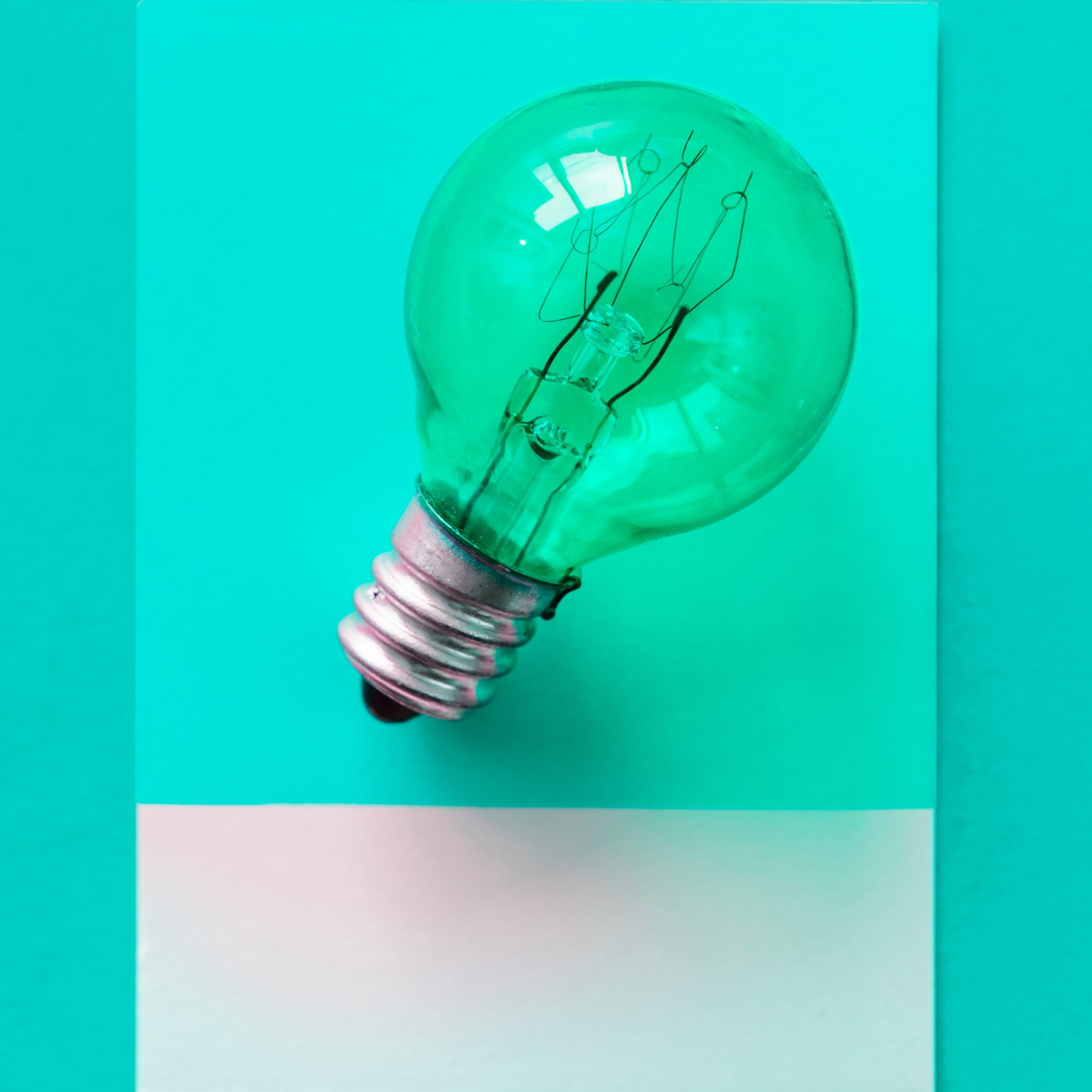 bulb-card-green-3850px-min